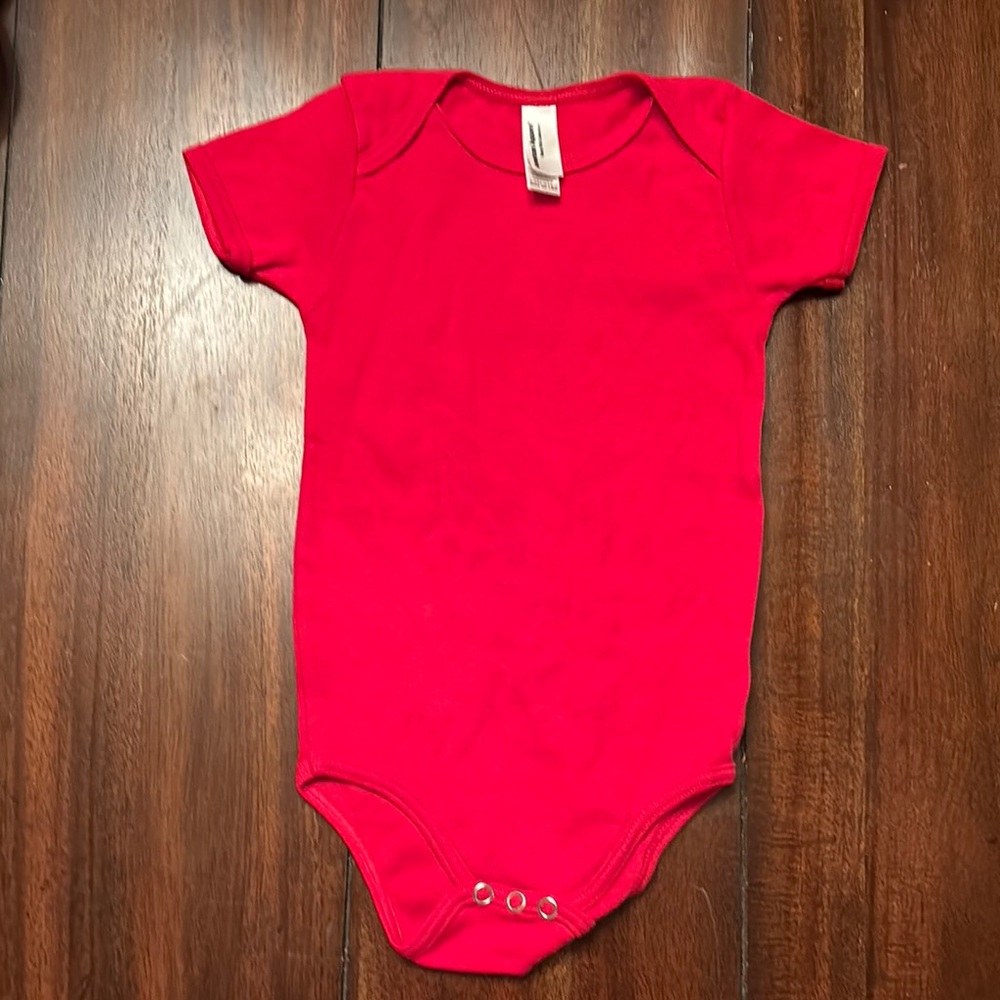 American Apparel‎ Red Onesie 6-12 Months